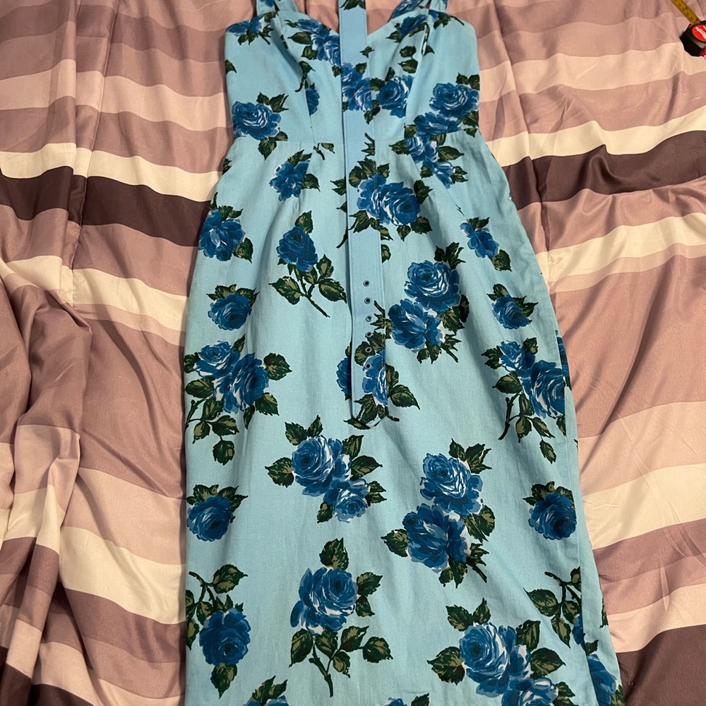 Vixen by Micheline Pitt vintage blue roses wiggle